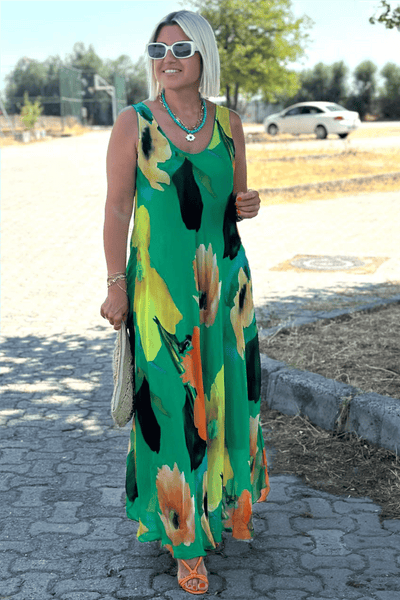 Ivy™ - Elegant floral print maxi dress in chiffon and silk