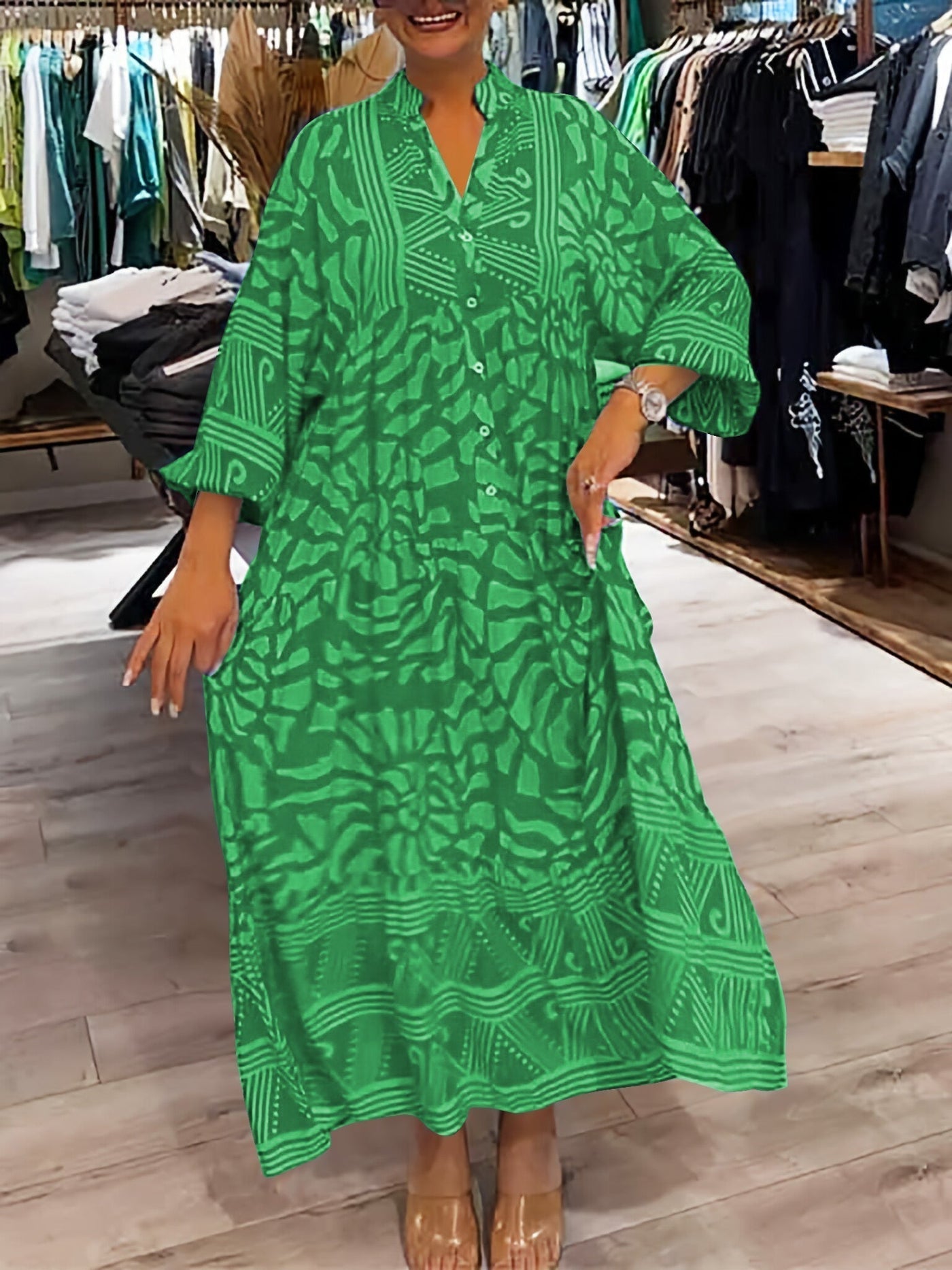 Mira | Bedrucktes Kleid mit V-Ausschnitt (fast ausverkauft)