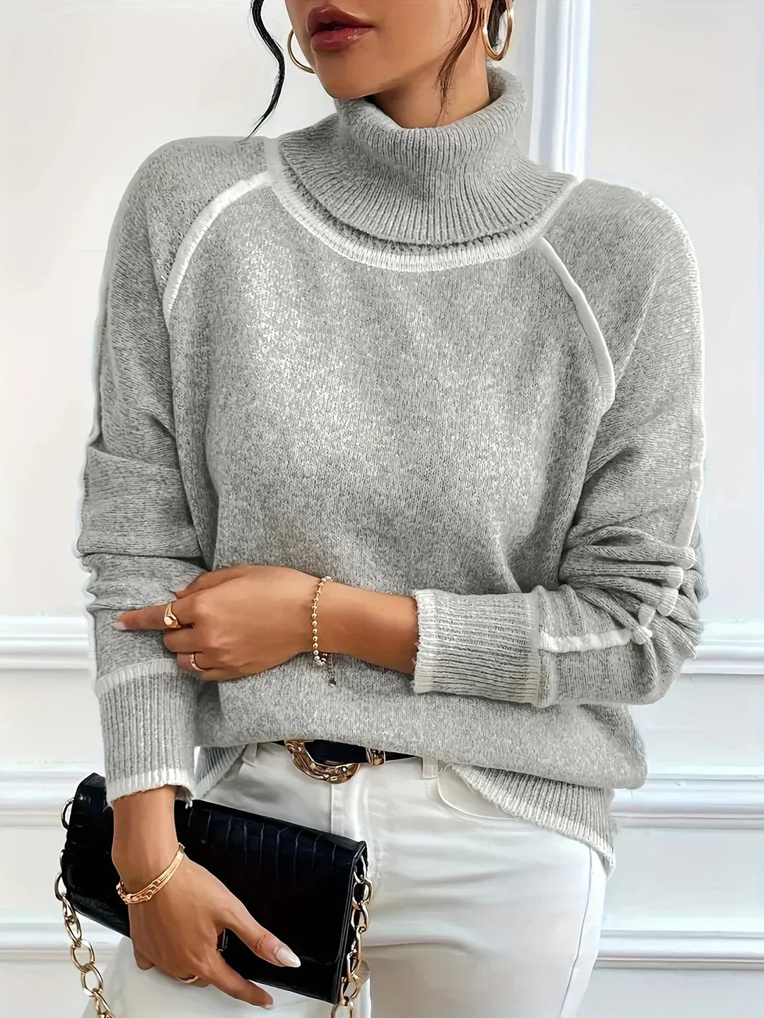 Elle | Cozy Turtleneck Sweater