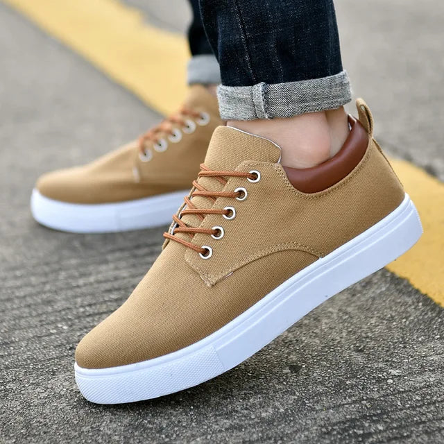 Rhys - Comfortable sneakers for men