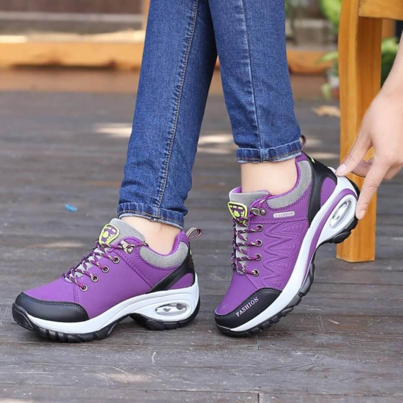 Elvara | Ergonomic Walking Shoes