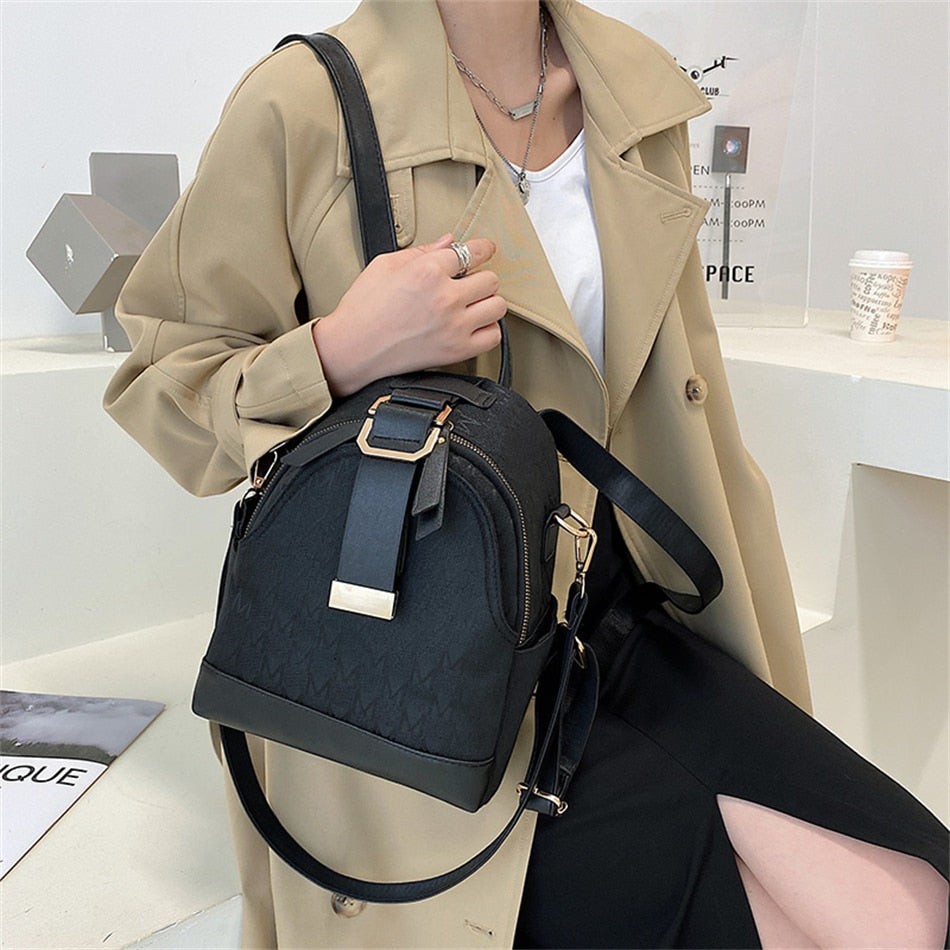 Phoebe – Stylischer Rucksack mit geometrischem Muster 