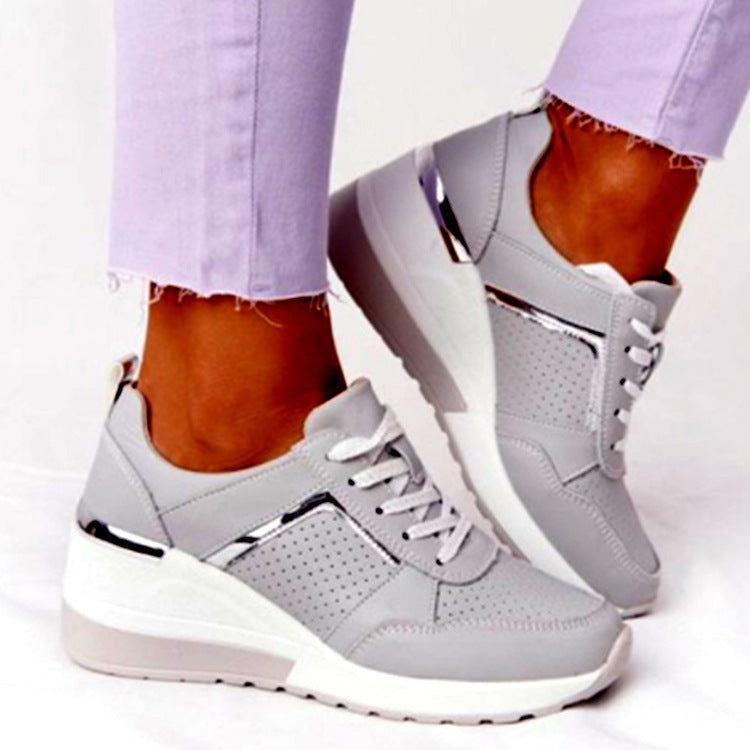 Liveli Wedge Freizeitschuhe mit Riemen und Mesh-Sneakers