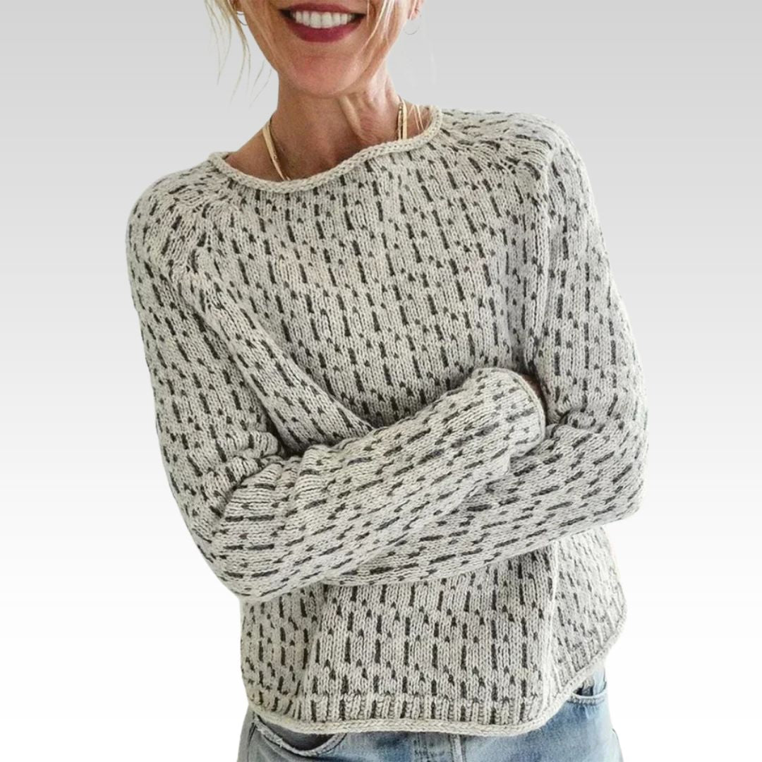 Victoria | Elegant Gray Sweater