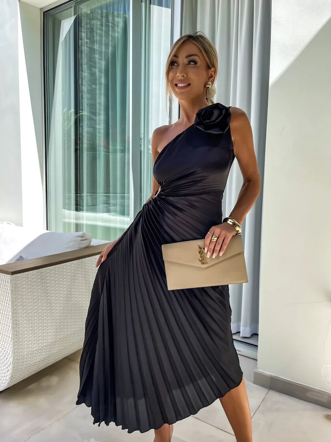 Lizbeth™ | Flower Shoulder Dress