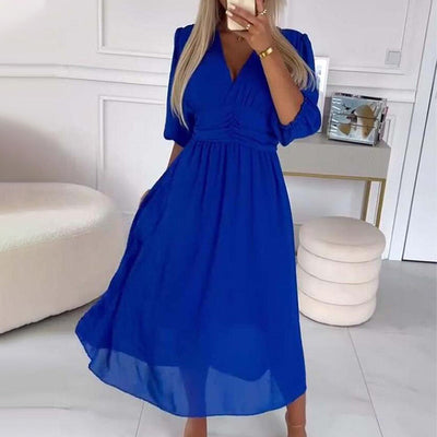 Lunessa | Luftiges Kleid mit V-Ausschnitt 